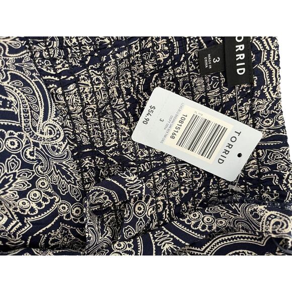 Torrid Womens 3 (3X) Sun Dress Midi Strappy B/W Paisley Flowy Resort Vacay NWT - Picture 4 of 8